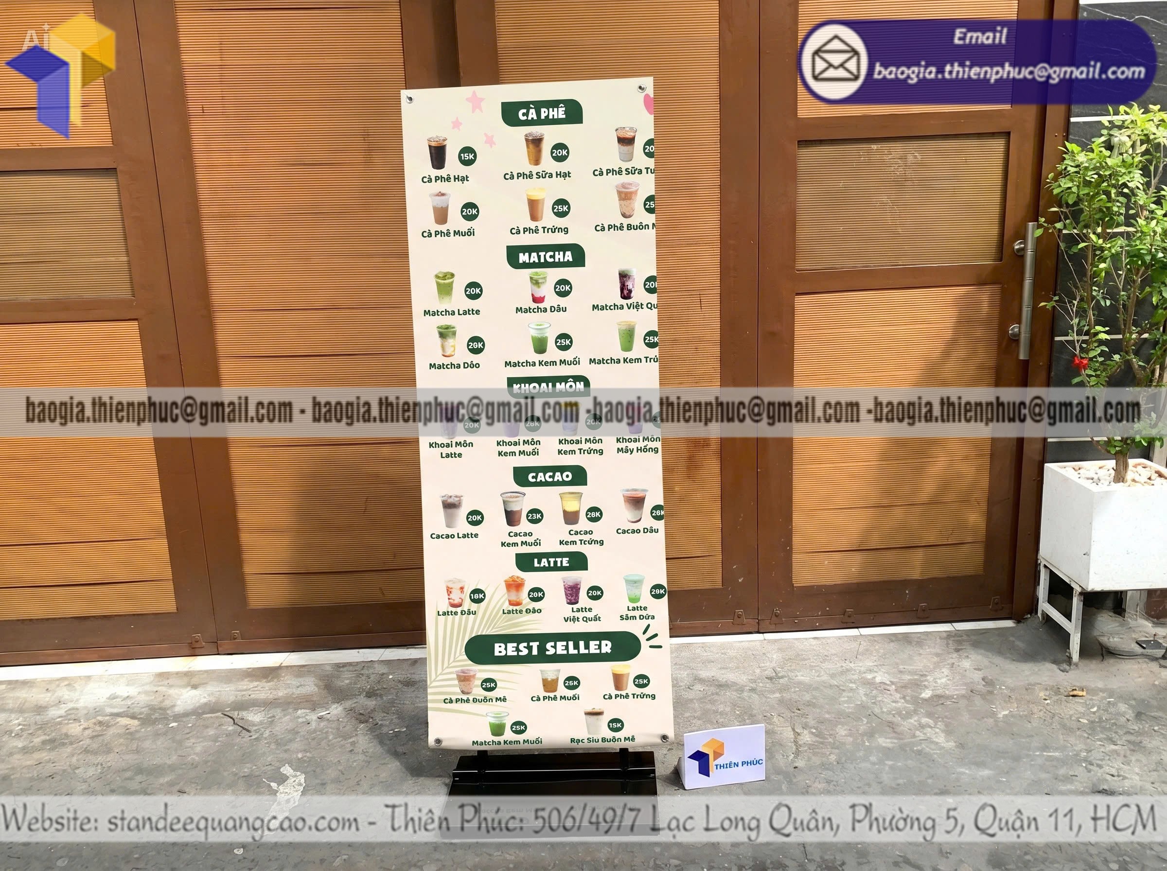 Standee có đế sắt chịu gió treo poster ngoài trời