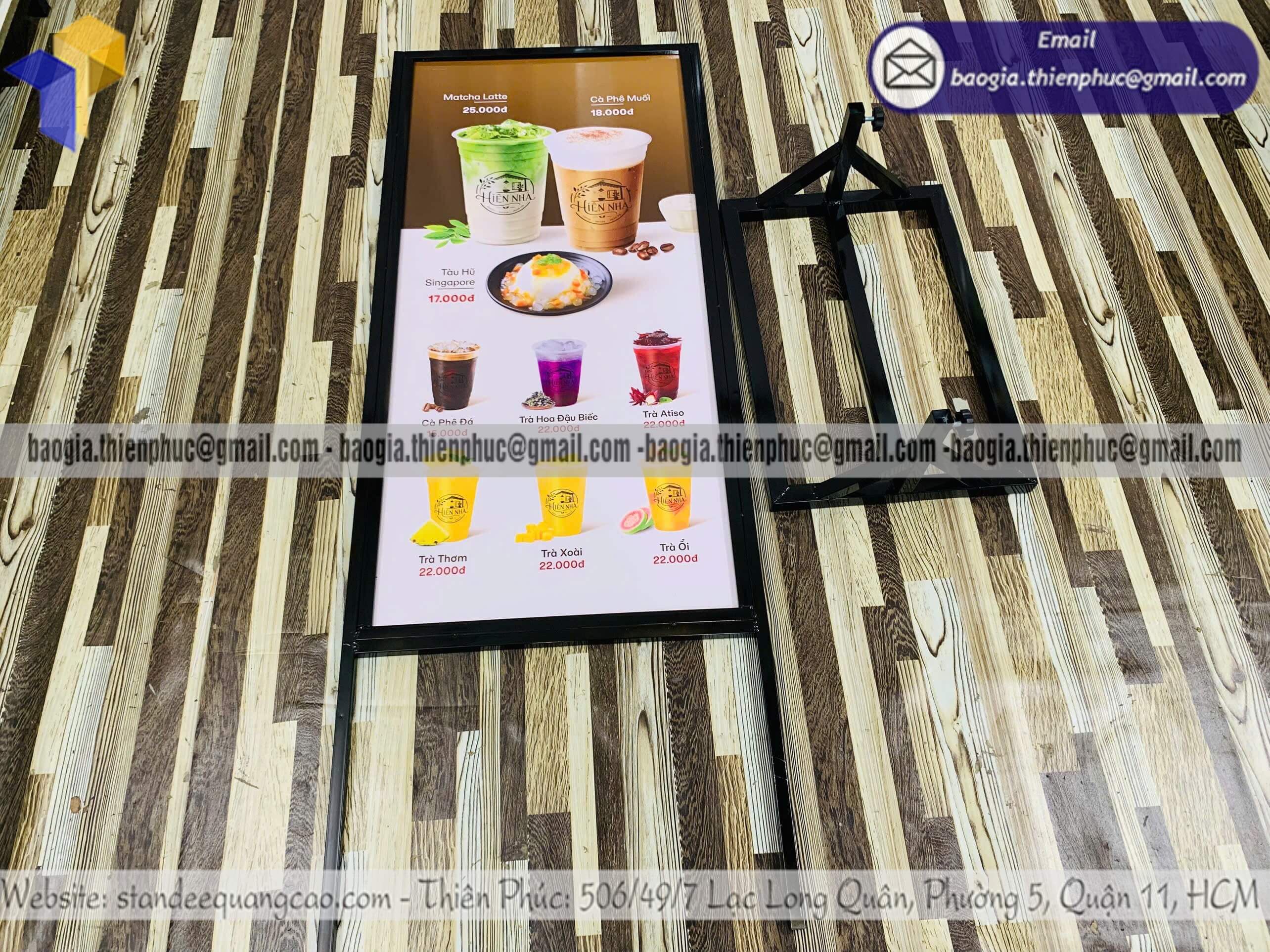 Standee khung sắt gắn poster 2 mặt để ngoài trời giá tốt mua càng nhiều càng giảm sâu