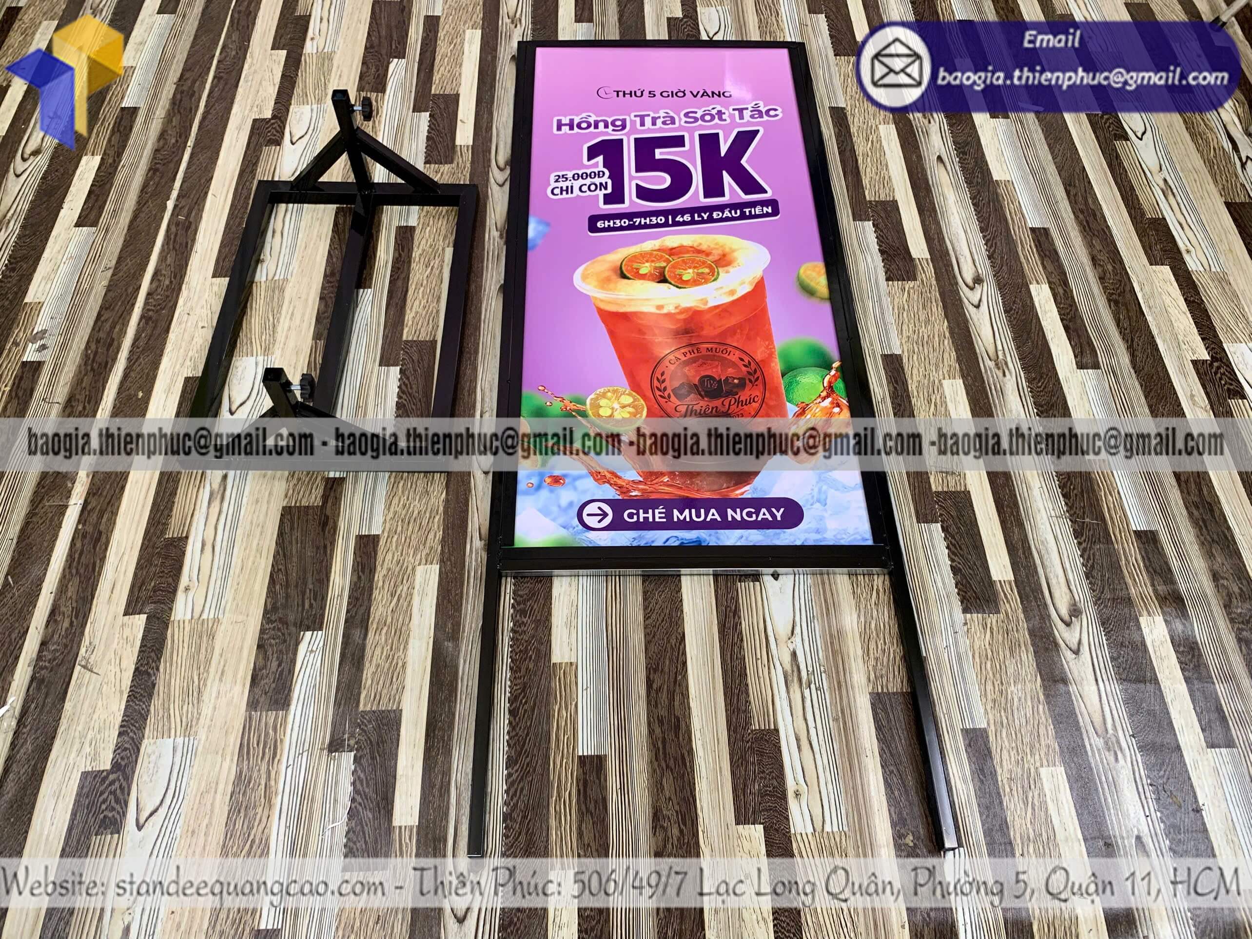 Standee quảng cáo đứng khung sắt ngoài trời di động cho thương hiệu quảng cáo 24/7