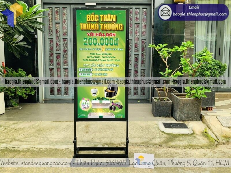 Bảng standee bằng sắt in 2 mặt đứng để trên vỉa hè giá rẻ