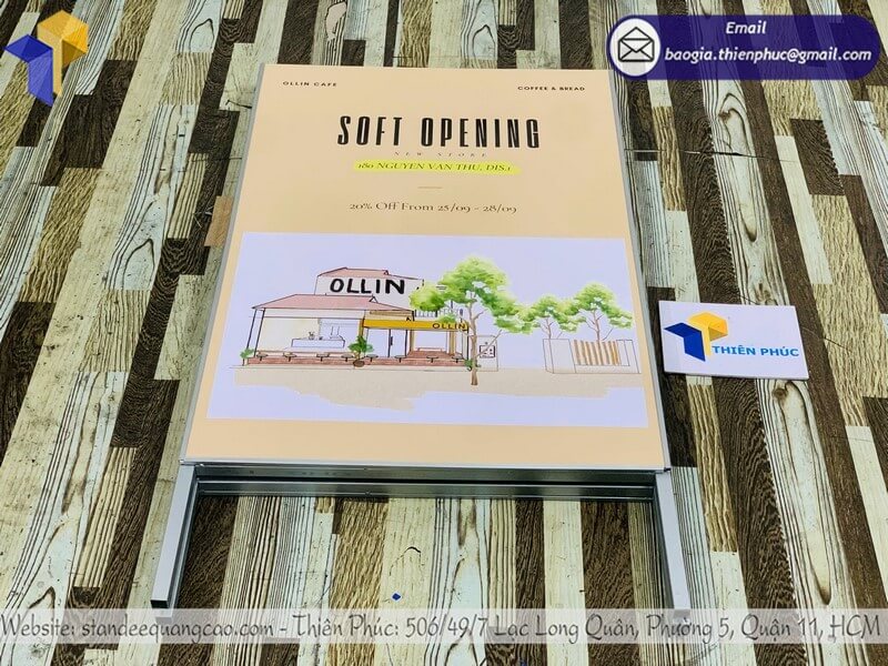 Bảng standee chữ A ngoài trời tiện dụng, thay poster nhanh