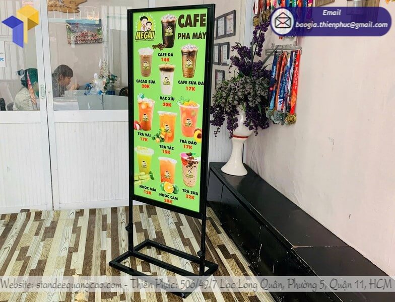 báo giá standee bảng quảng cáo đứng quán cafe HCM 2025
