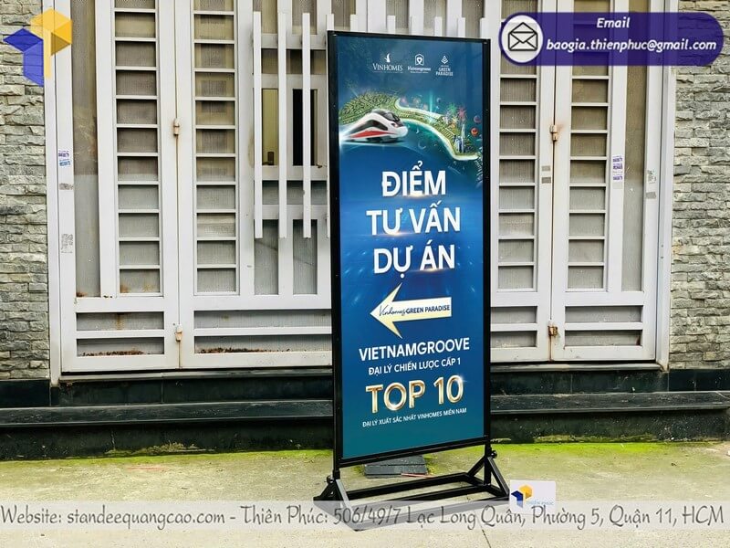 Báo giá bảng standee 2 mặt chịu gió khung sắt rẻ đẳng cấp giá tốt