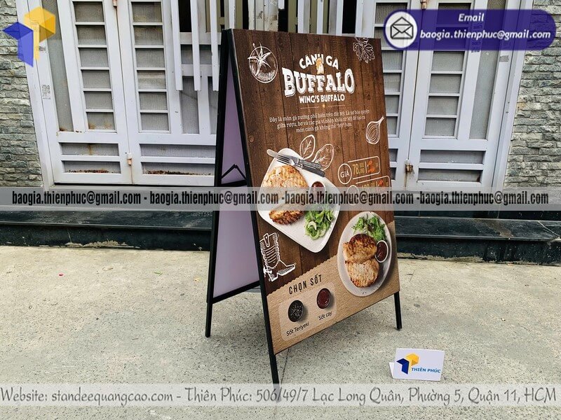 Báo giá bảng standee A chân sắt quảng cáo đặt vỉa hè phục vụ quảng cáo khuyến mãi giới thiệu sản phẩm