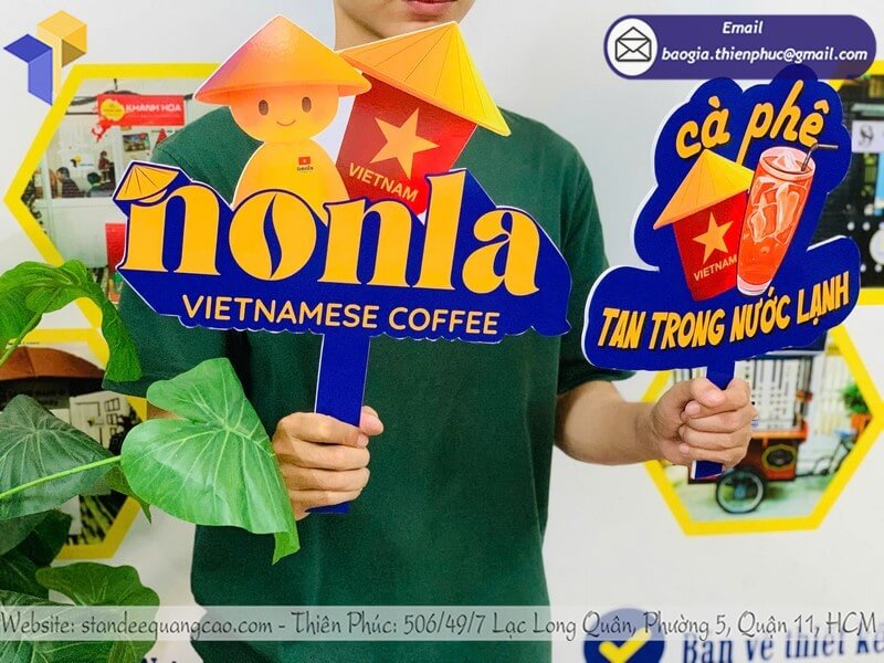Báo giá hashtag chụp hình cầm tay rẻ, in nhanh, đẹp, giao liền 2025