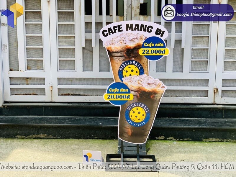 Báo giá standee mô hình ly cafe in 3D