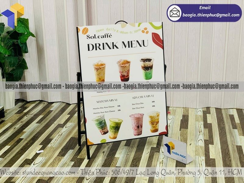 Biển hiệu in 1 mặt chân sắt di động để ngoài trời tiện lợi đặt cọc 50 phần trăm