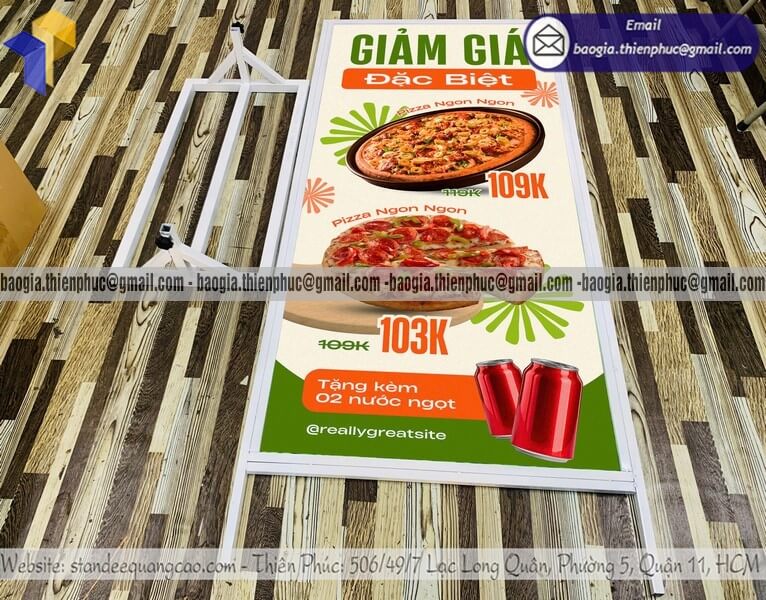 Biển hiệu khung sắt di động bán hàng ngoài phố popup