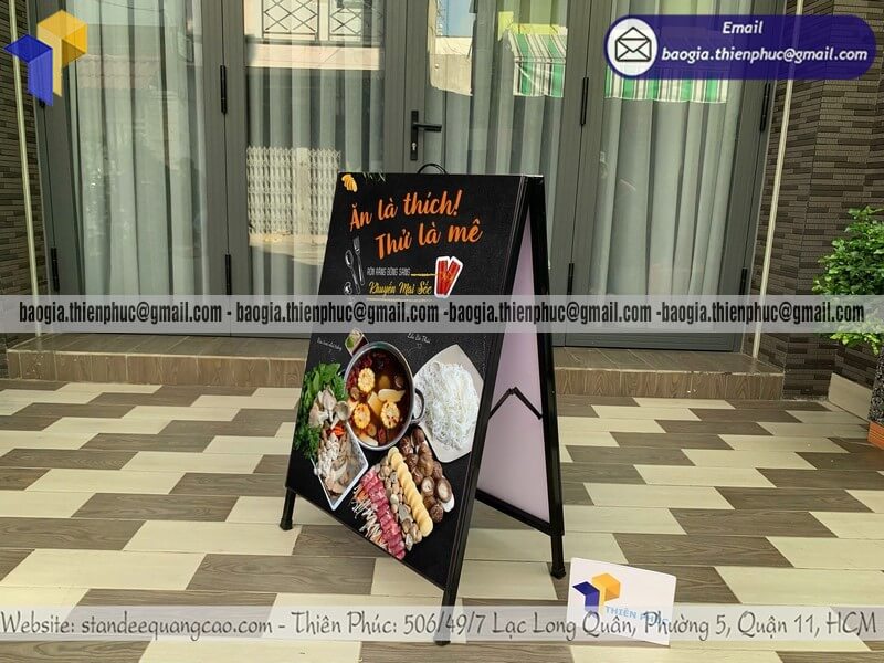 Biển quảng cáo chữ A chịu gió khung sắt in hai mặt cho quán cafe shop thời trang mục đích quảng bá