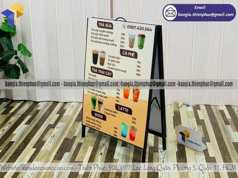 Biển quảng cáo khung sắt chữ A 2 mặt đứng đường phố sản phẩm xưởng Thiên Phúc có VAT