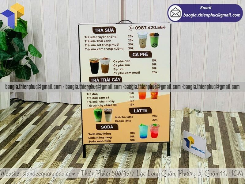 Biển quảng cáo khung sắt chữ A 2 mặt đứng đường phố