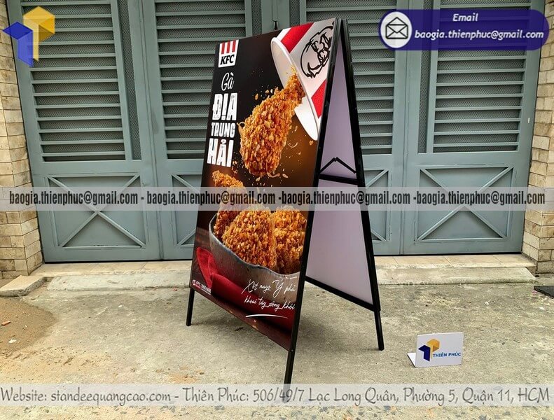 Đặt làm bảng standee chữ A khung sắt di động in 2 mặt cho cửa hàng mỹ phẩm điện thoại shop thời trang