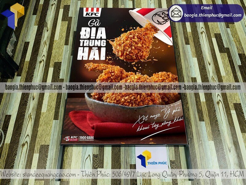 Đặt làm bảng standee chữ A khung sắt di động in 2 mặt gia công quảng cáo cho showroom siêu thị