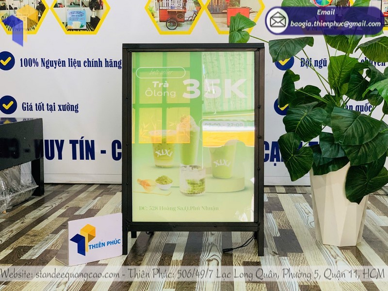 Đặt làm mẫu khung tranh điện 2 mặt thay poster nhanh chóng tiện lợi