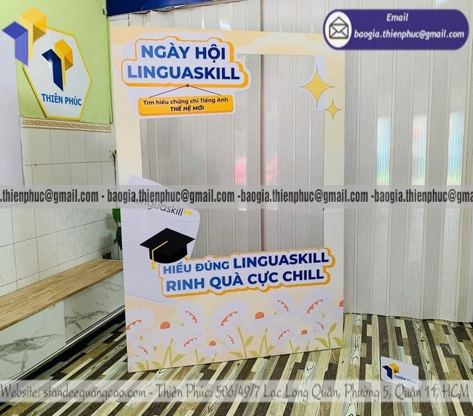 Đặt mẫu khung check in bằng formex cho trường học