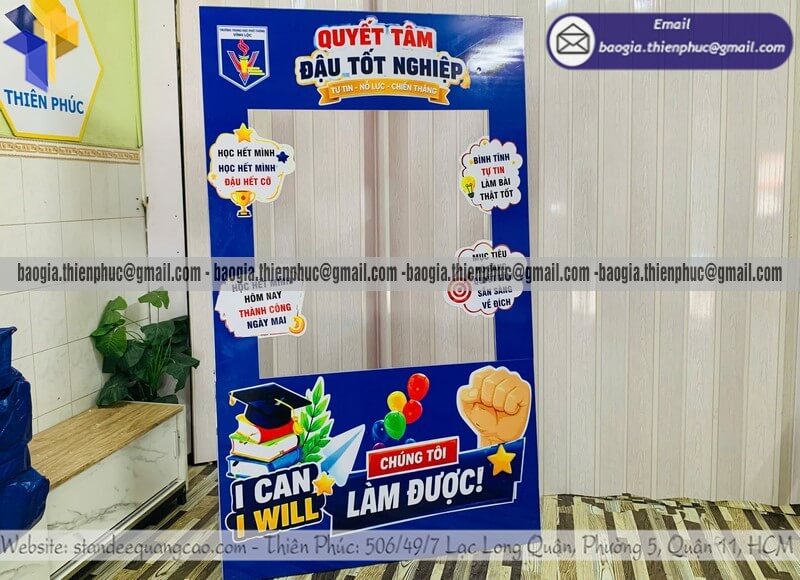 Đặt mẫu khung chụp ảnh formex trường học lắp ráp giá rẻ xưởng sản xuất uy tín