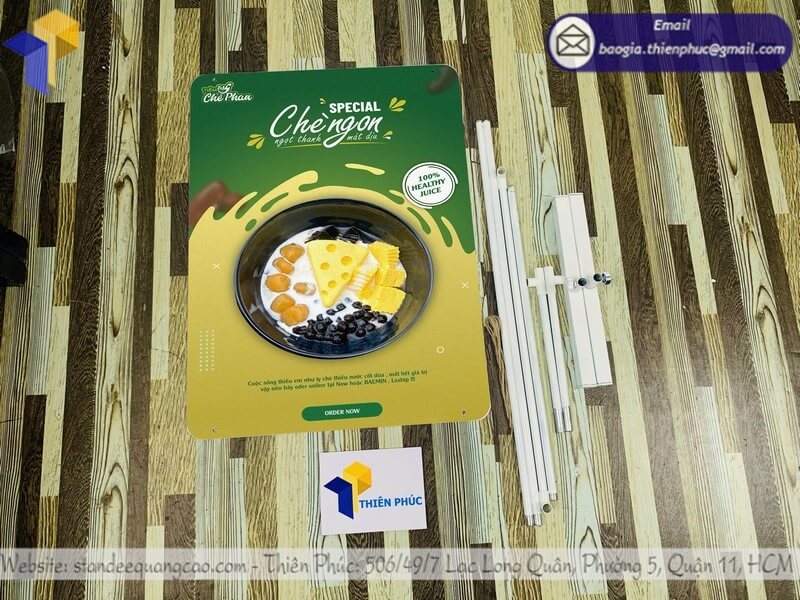 Khung treo poster giao nhanh – Phù hợp cửa hàng, sự kiện