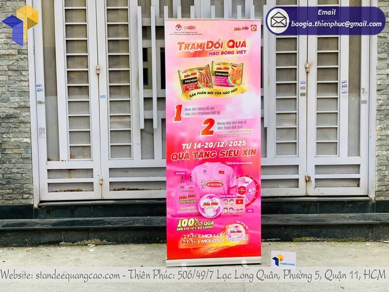 Đặt mua standee banner kéo cuốn nhôm quảng cáo rẻ