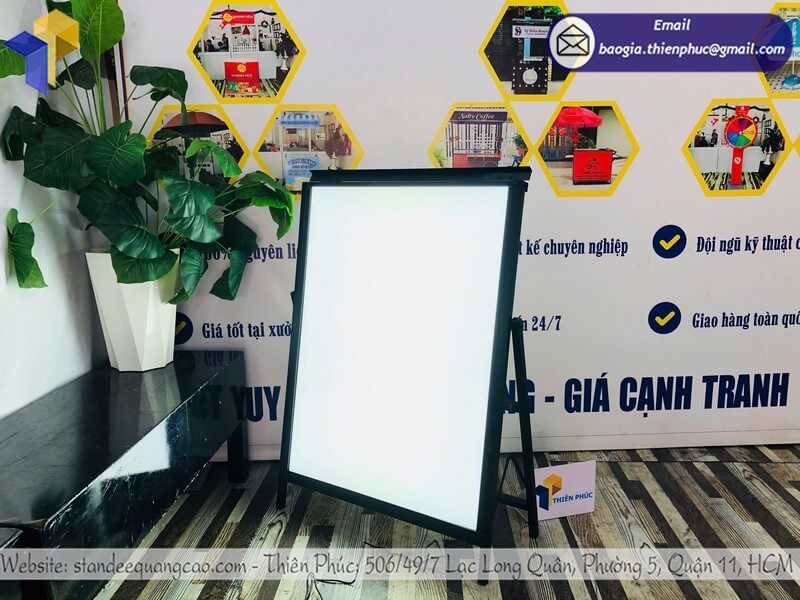 Gia công khung tranh điện mẫu mới, thiết kế hiện đại, ấn tượng