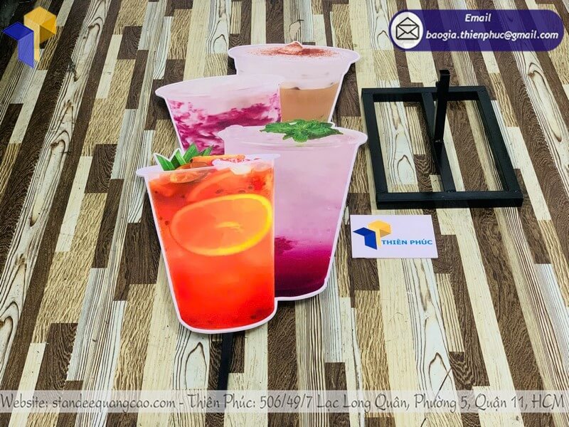 Gia công mockup đồ uống 3D in logo, trang trí quầy trưng bày