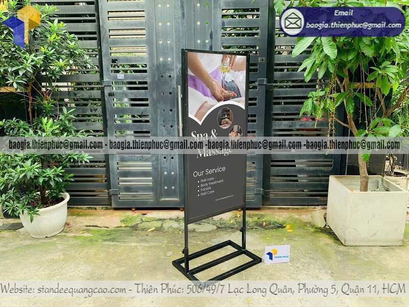 Giá làm standee quảng cáo 2 mặt in logo chất lượng gia công theo yêu cầu cửa hàng, showroom