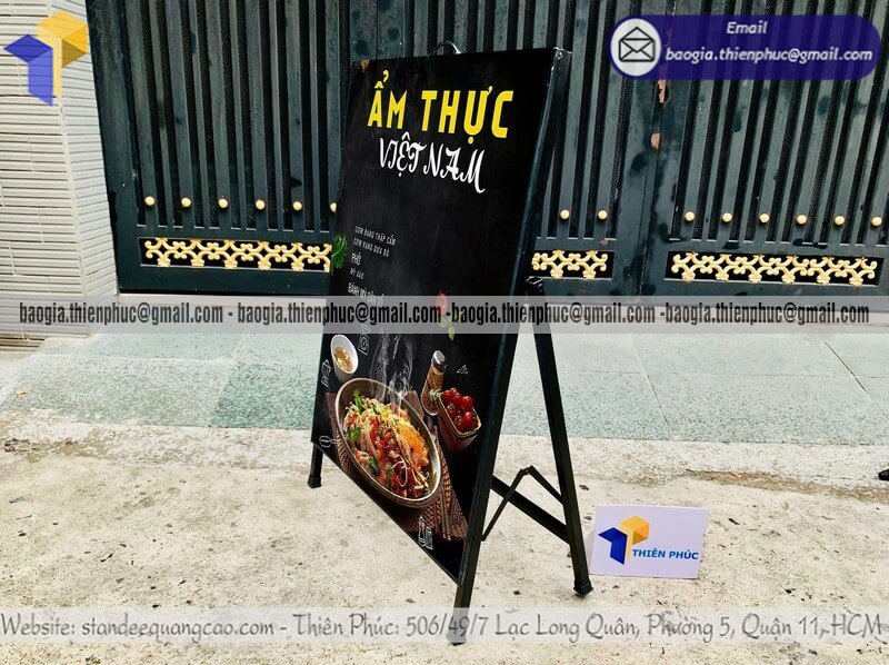 In logo standee quảng cáo 1 mặt di động ngoài trời kinh doanh vỉa hè quảng bá điểm bán