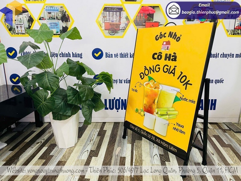 In standee 1 mặt lấy liền uy tín, chăm sóc khách hàng tận tâm