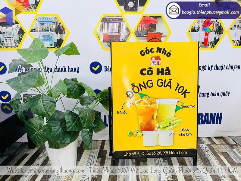 In Standee 1 Mặt Lấy Liền