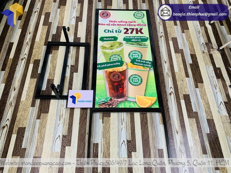 in standee khung sắt lấy liền tại HCM
