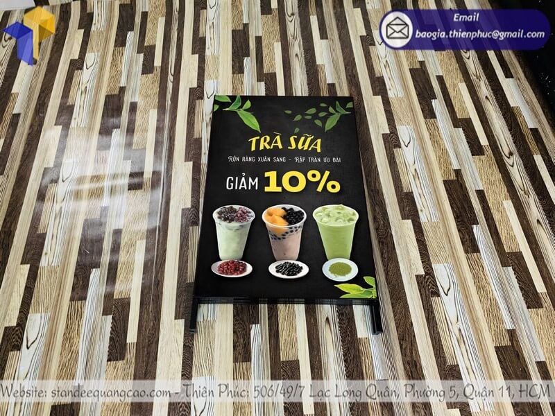 khung sắt làm standee chữ A HCM