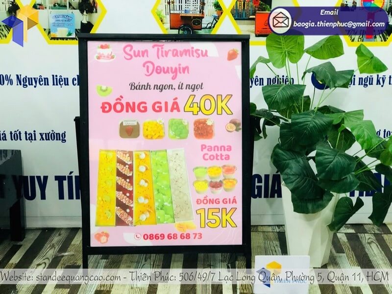 xưởng sản xuất khung tranh điện treo tường và để bàn