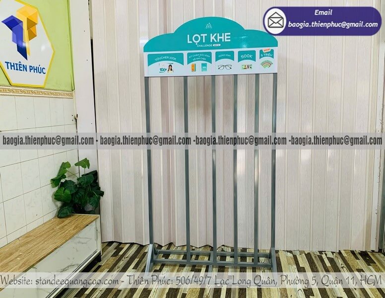 Khung trò chơi thử thách lọt qua khe Khung trò chơi thử thách lọt qua khe