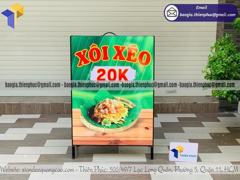 Mẫu bảng standee A chân sắt quảng cáo trên vỉa hè đẹp