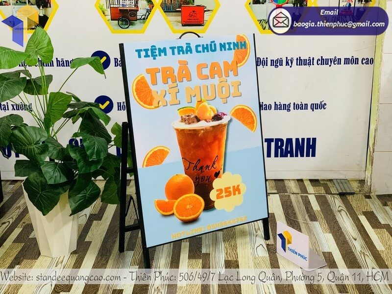 Mua bảng standee 1 mặt cho shop thiết kế đẹp tăng doanh số