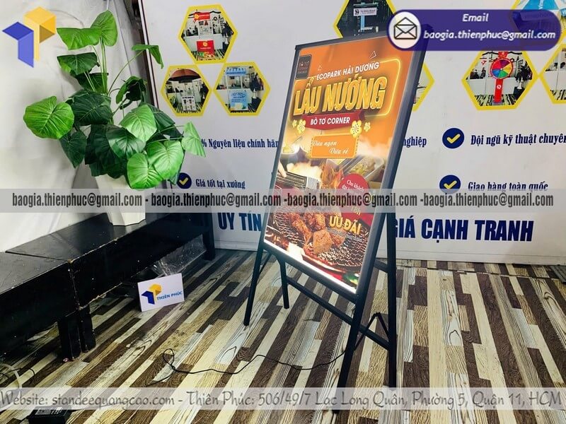 Nơi bán khung tranh điện siêu mỏng quảng cáo thương hiệu cho quán cafe