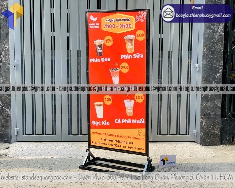 Nơi bán Standee quảng cáo khung sắt đứng 2 mặt ngoài trời tại xưởng và văn phòng giao toàn quốc
