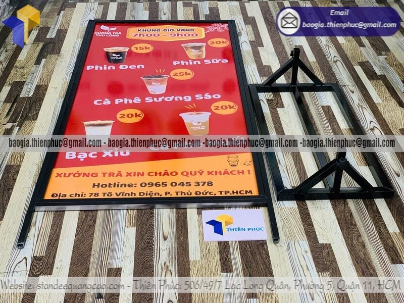 Nơi bán Standee quảng cáo khung sắt đứng 2 mặt ngoài trời giá rẻ quán ăn cửa hàng