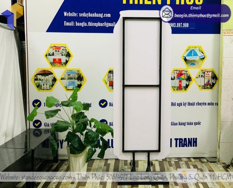 sản xuất standee 3D 1 mặt sản xuất tại xưởng TP.HCM, tận nơi