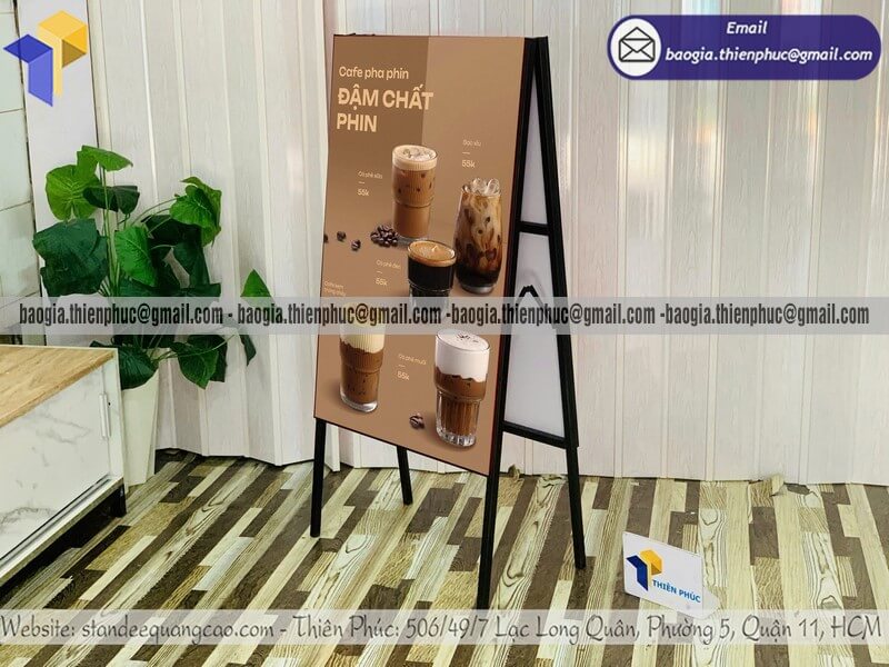 Standee A chân sắt đặt trước quán cafe ngoài trời bán chạy số 1 tphcm, hà nội, đà nẵng