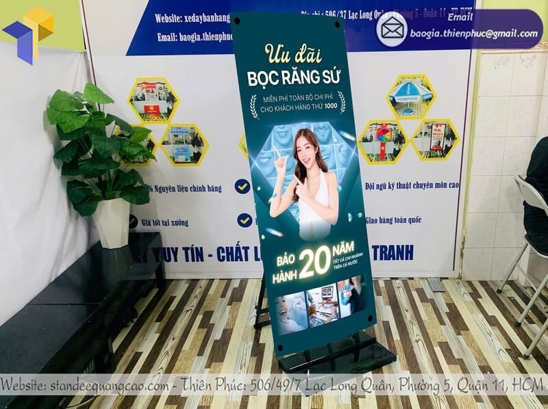 standee ưu đãi khuyến mãi