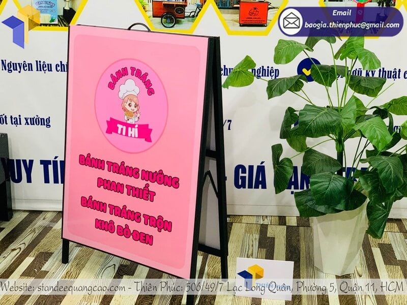 Standee chữ A 2 mặt bán chạy với gợi ý thiết kế poster 2 mặt đẹp