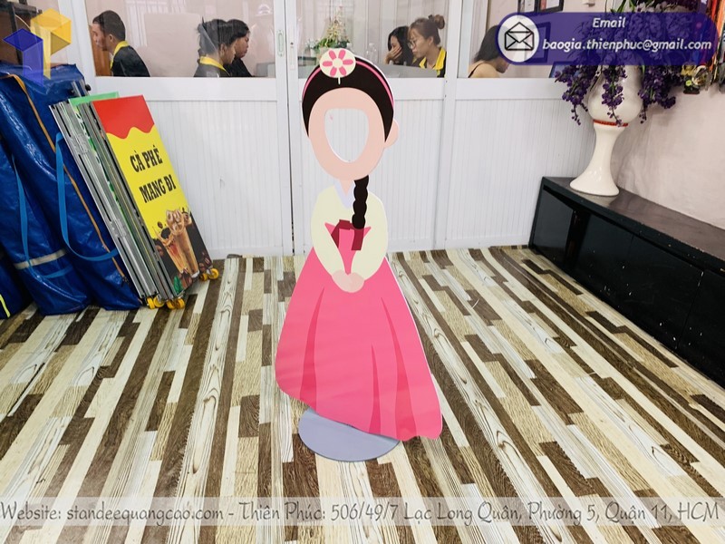 standee chụp ảnh thiếu nhi đẹp