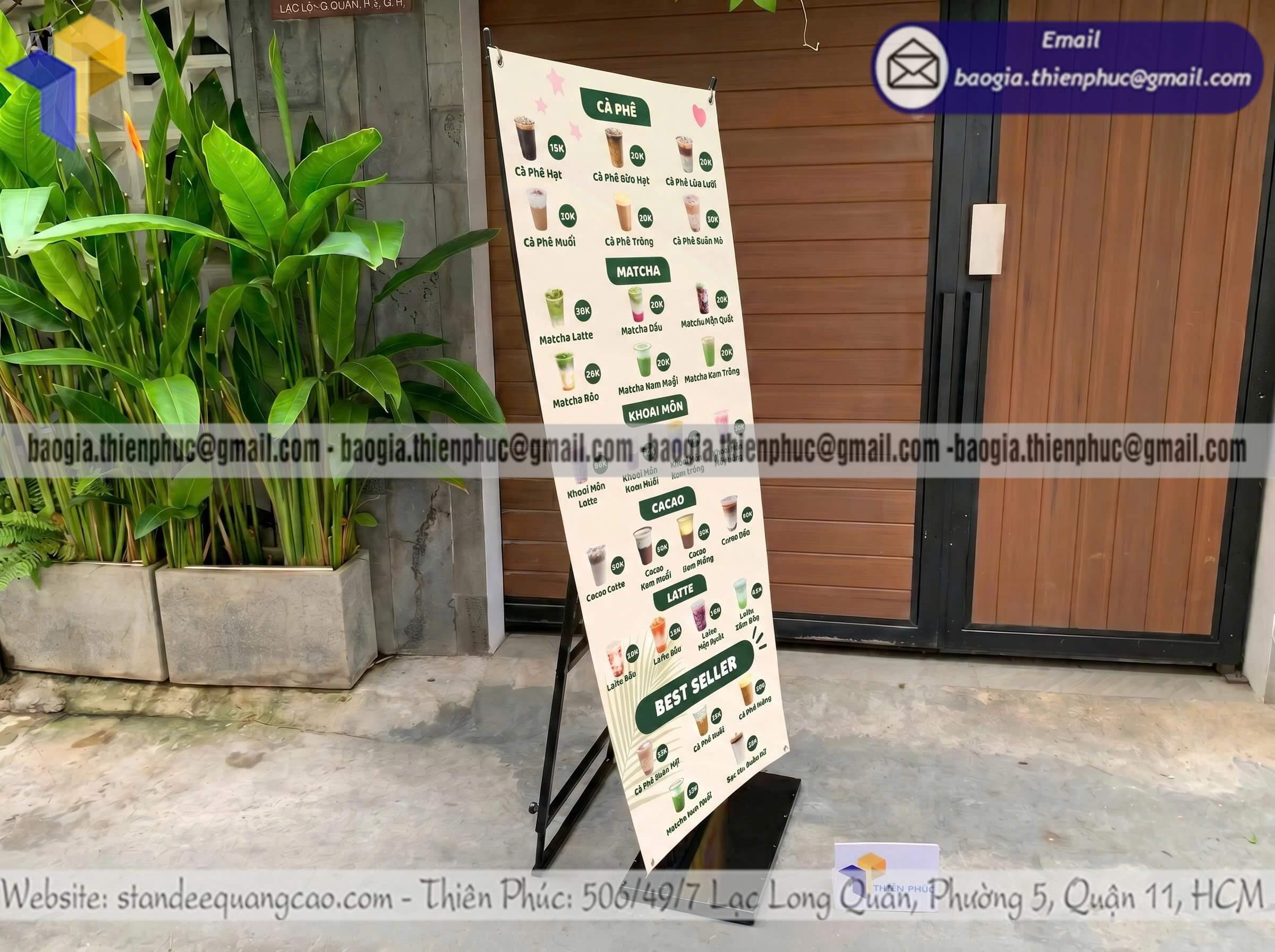 Standee có đế sắt chịu gió treo poster ngoài trời chống đổ gió mạnh