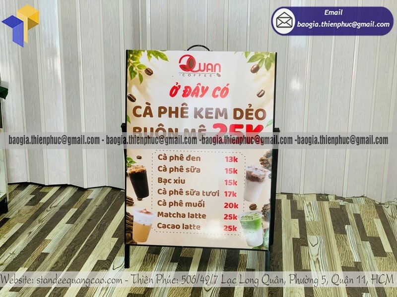 Standee in menu 1 mặt khung sắt bán cafe vỉa hè Standee in menu 1 mặt khung sắt bán cafe vỉa hè