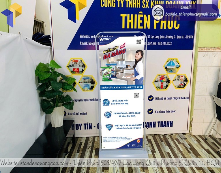 standee quảng cáo khung treo