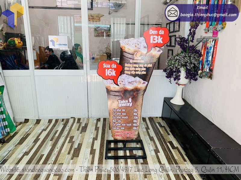 standee ly cafe uy tín