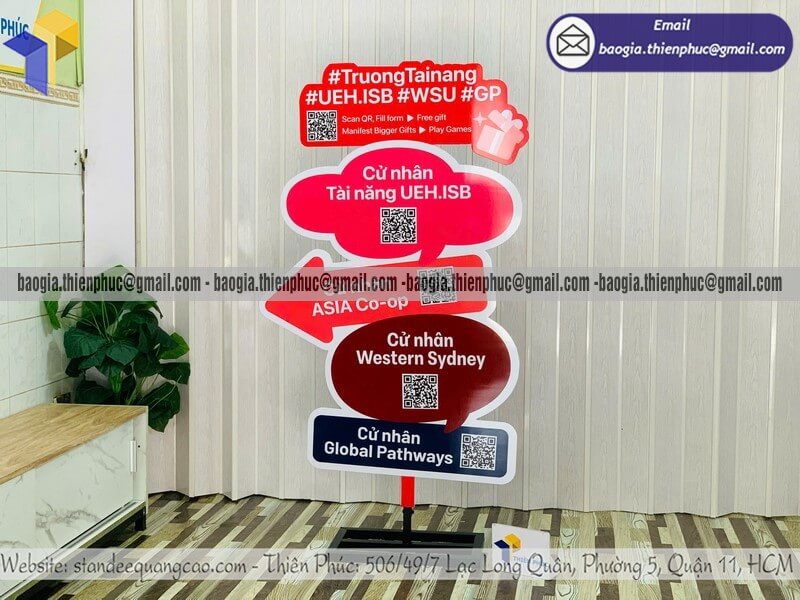 Standee mô hình 1 mặt quảng cáo giới thiệu đặt ngoài trời