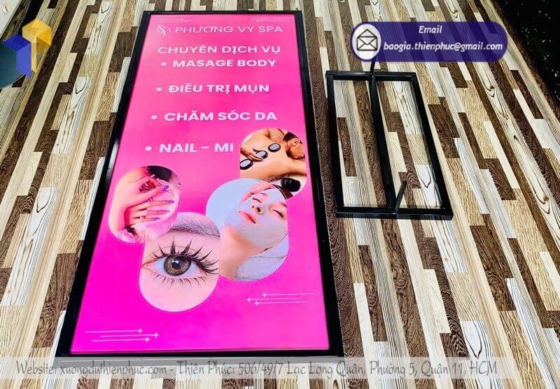 xưởng sản xuất standee quảng cáo 2 mặt giá rẻ HCM