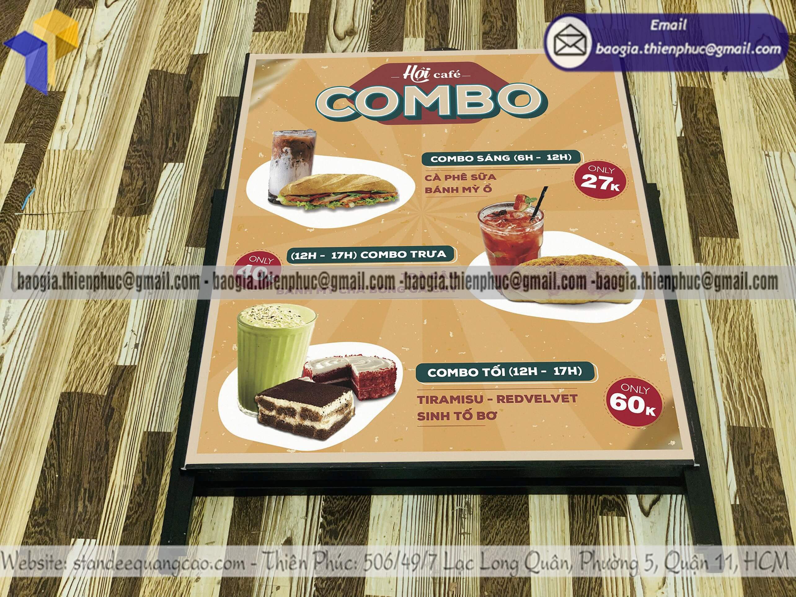Standee quảng cáo bằng sắt in hình 1 mặt xếp gọn cho spa thẩm mỹ viện phòng khám