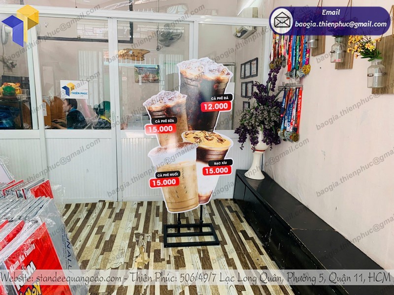 standee trưng bày quán cà phê uy tín